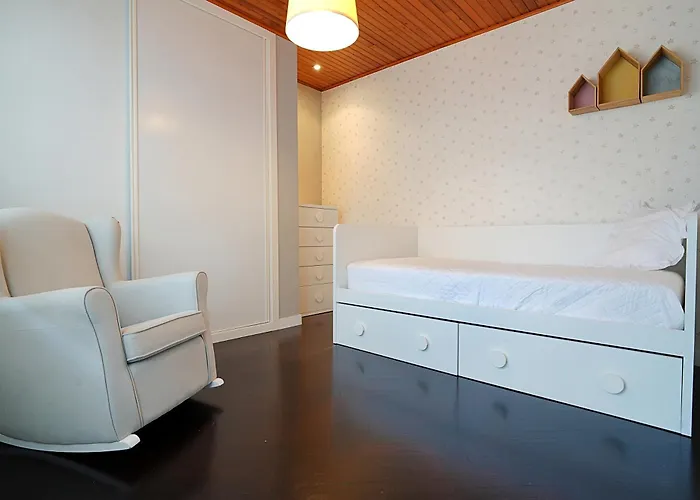 Galihost - Atico Con Vistas En *